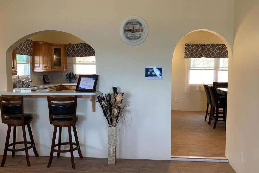 The Pearl - Spacious Air Conditioned 3Bd, 2Bth Villa With Gorgeous Views Old Road Exterior foto